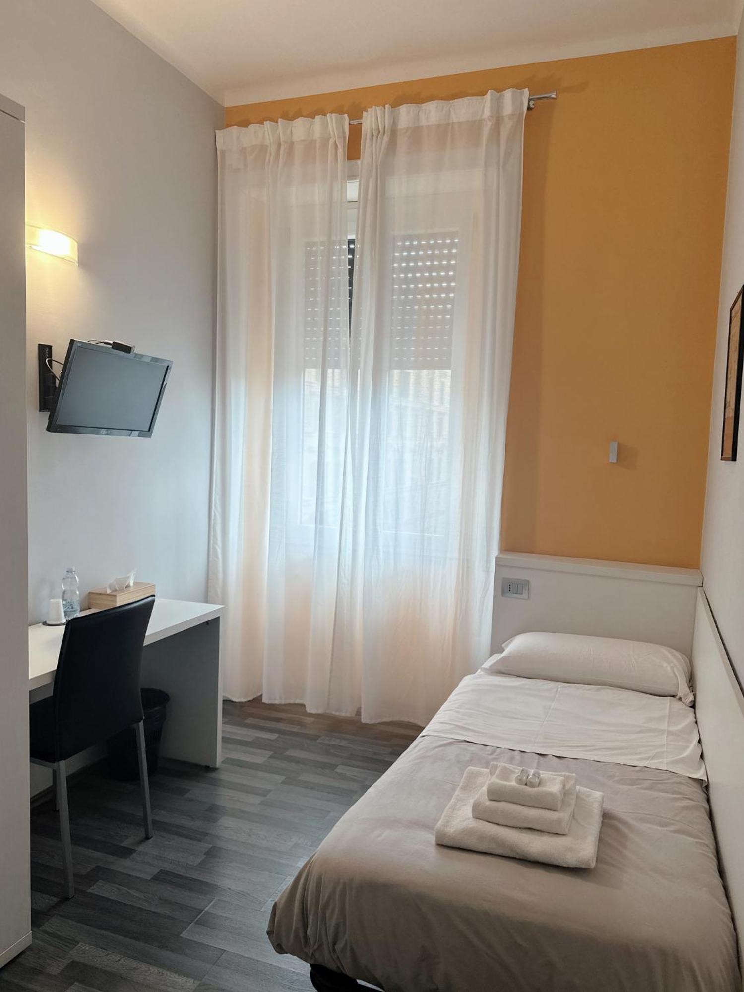 The Manzoni Hotel โรม ภายนอก รูปภาพ