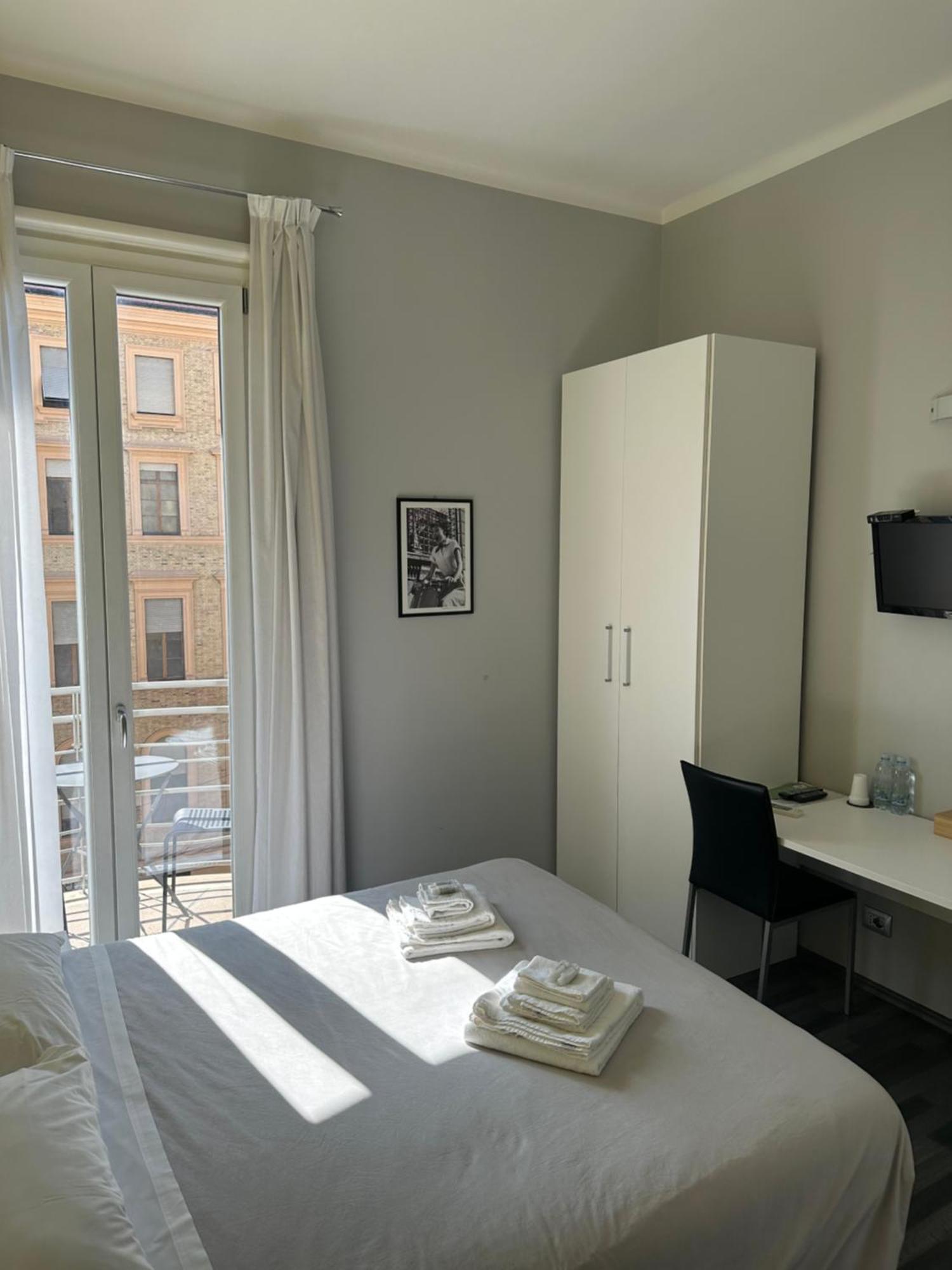 The Manzoni Hotel โรม ภายนอก รูปภาพ